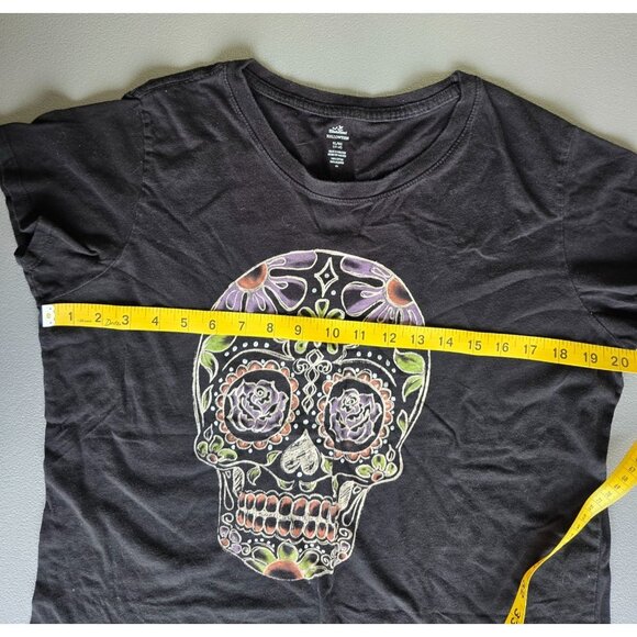 Celebrate Halloween Womens Graphic T-Shirt Black XL Cotton Sugar Skull Design - Picture 5 of 6